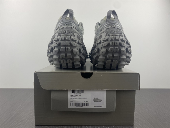 blcg defender sneaker grey mesh and nylon 685613w2ra25690