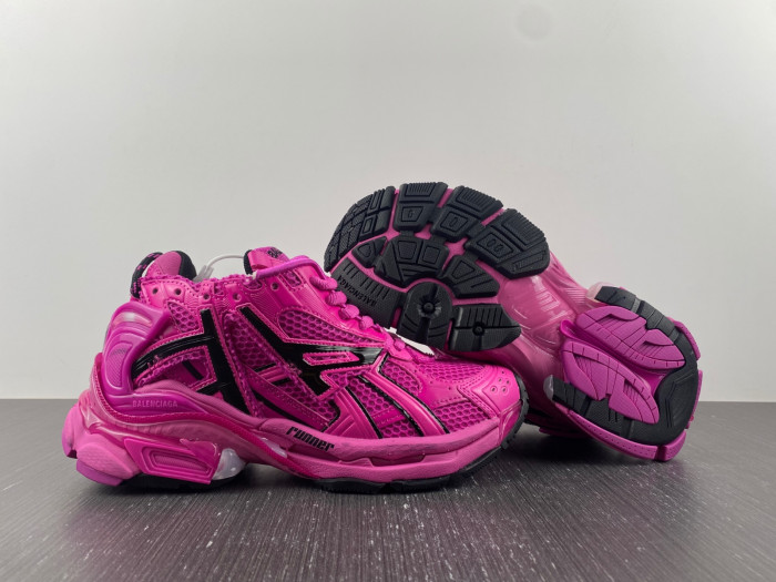 blcg runner sneaker bm5623-011