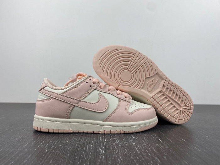 kids nike dunk low sp orange pearl cw1588-101