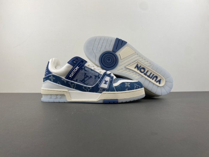 1V TRAINER 1V0425-322