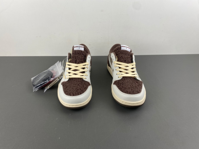 Travis Scott x Jordan Air Jordan 1 Low DM7866-717