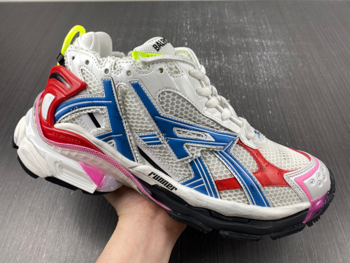 blcg runner sneaker bm5623-020