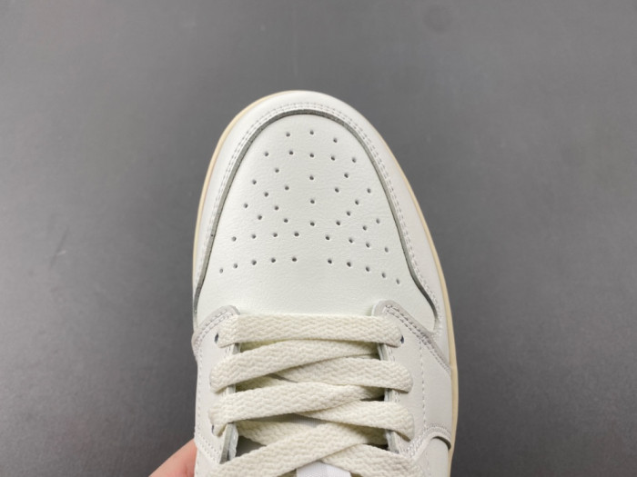 Air Jordan 1 Low Seafoam DC0774-134