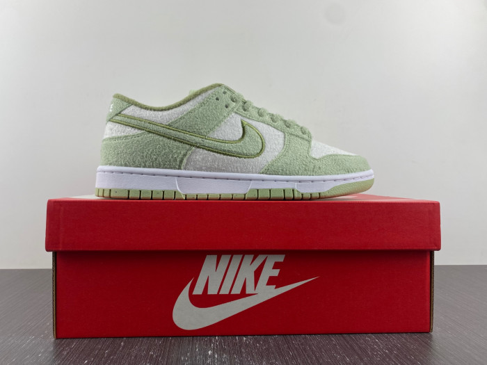 nike dunk low "fleece green" dq7579-300