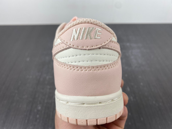 kids nike dunk low sp orange pearl cw1588-101