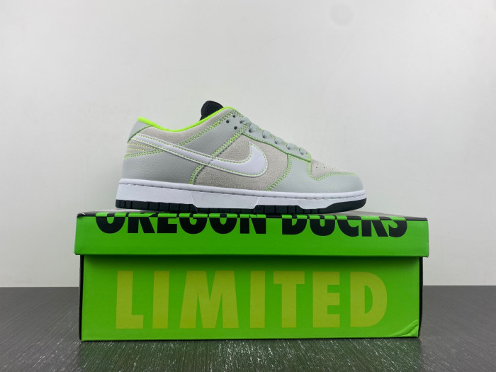 nike dunk low university of oregon pe (2023) men