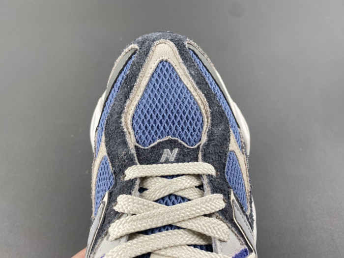 New Balance 9060 U9060NTA