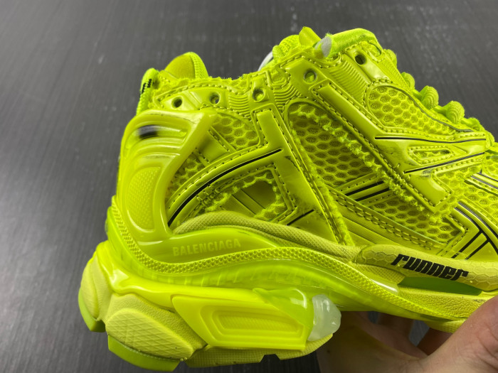 blcg runner sneaker bm5623-017