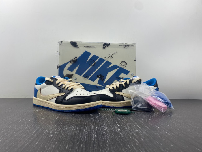 KIDS Fragment Design x Travis Scott x Air Jordan 1 Retro Low DM7866-140