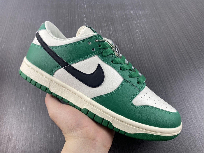 nike dunk low lottery malachite dr9654-100