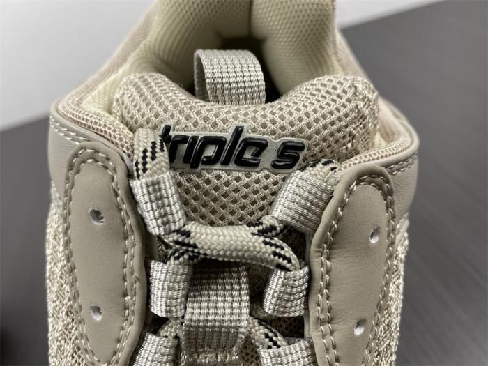 blcg sneaker triple.s.gomma 536737 w2fw1 9700