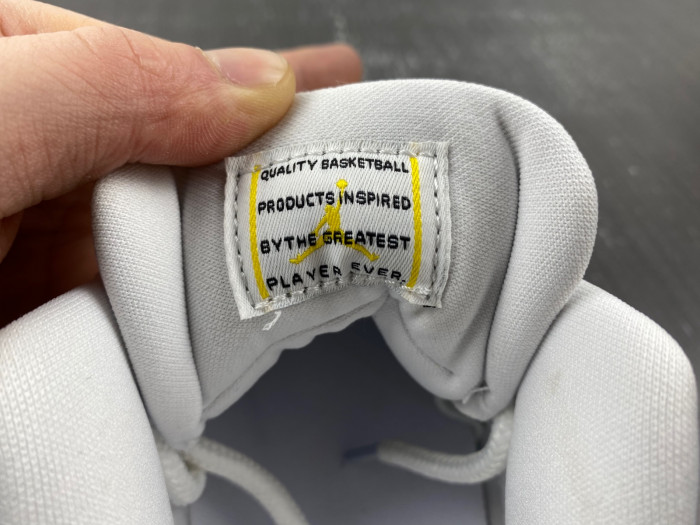 air jordan 11 low wmns “yellow snakeskin” ah7860-107