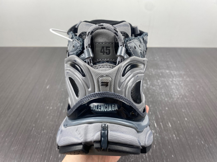 blcg runner sneaker bm5623-021