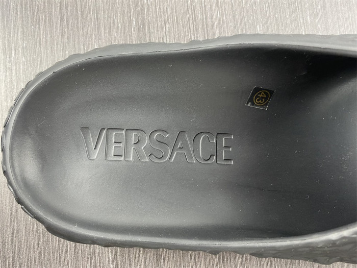 versace slippers
