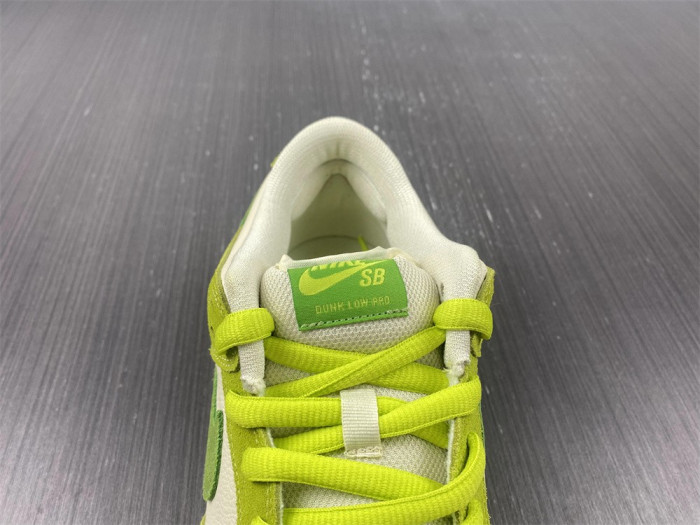 nike sb dunk low green apple - dm0807-300