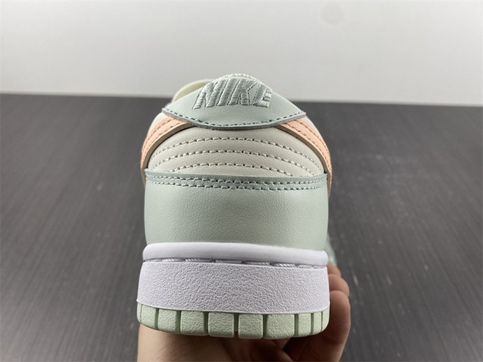 nike dunk low barely green (w) dd1503-104