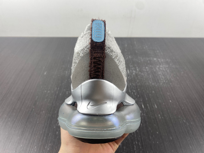 nike air max scorpion white tan silver fd4612-001