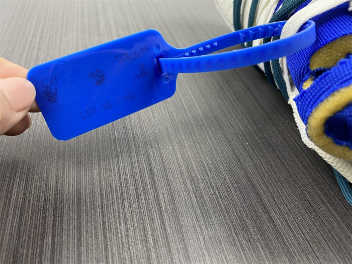 nike dunk low ofw of16 - dj0950-111