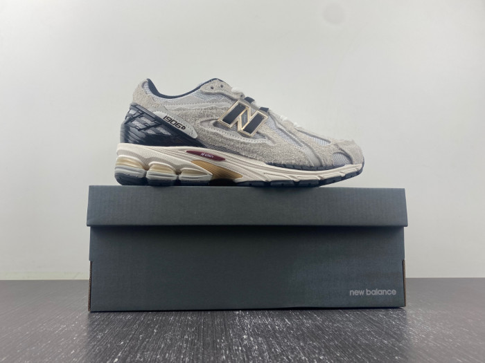 new balance 1906d protection pack m1906dc
