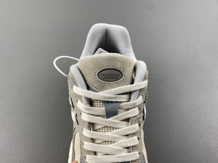 New Balance 2002R Arid Stone Linen U2002RRD