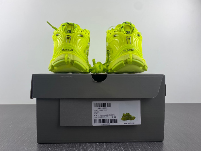 blcg runner sneaker bm5623-017