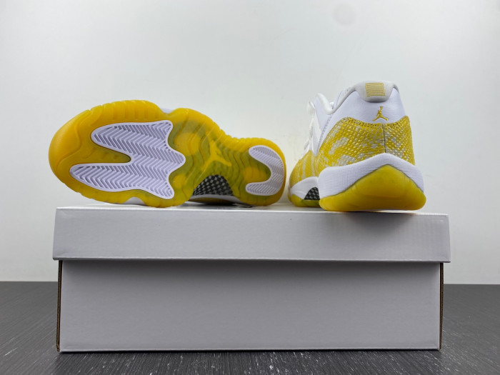 air jordan 11 low wmns “yellow snakeskin” ah7860-107