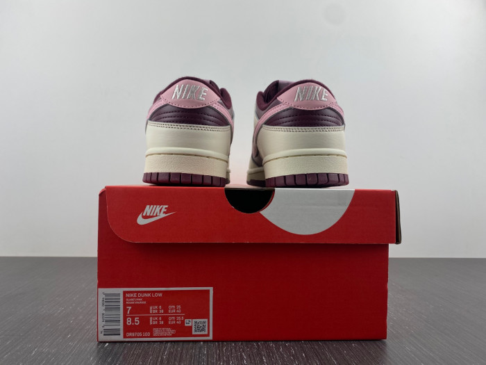 nike dunk low valentine