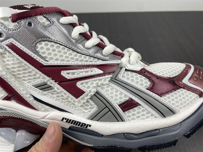 blcg runner sneaker uu896-002