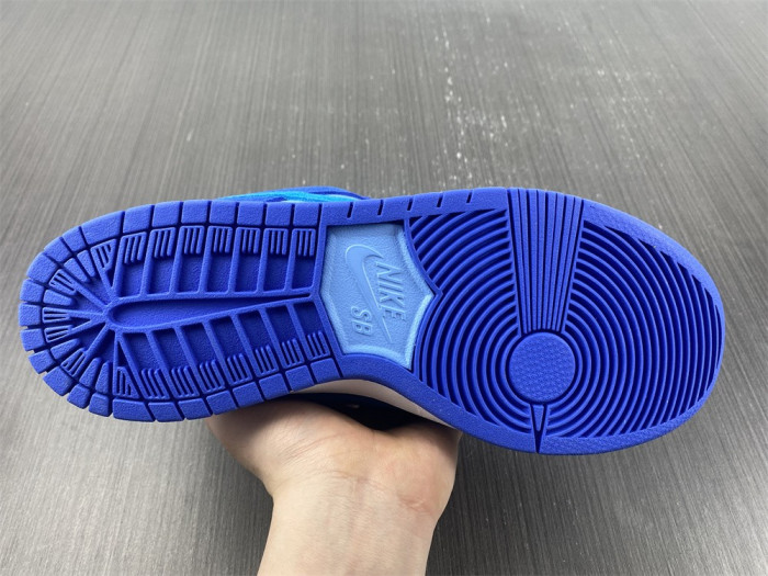 nike sb dunk low blue raspberry - dm0807-400