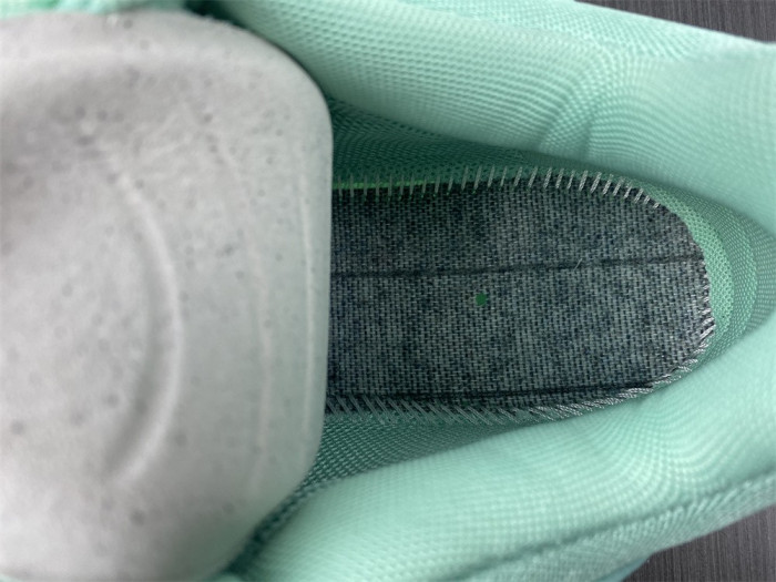 blcg triple s - w2ga1 4509