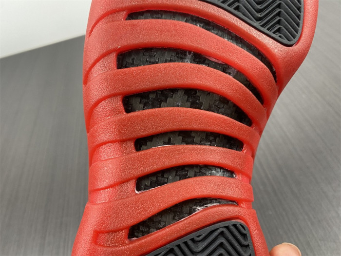 jordan 12 retro flu game (2016) - 130690-002