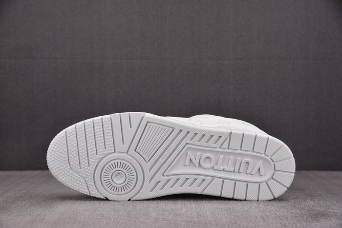 1V SNEAKERS 1V0425-279