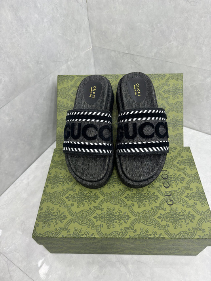 G*u*i slippers gu568-107