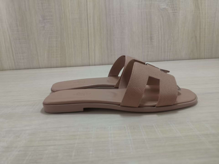 He*mes Slide CU526-2138