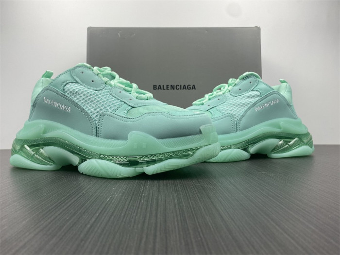 blcg triple s - w2ga1 4509
