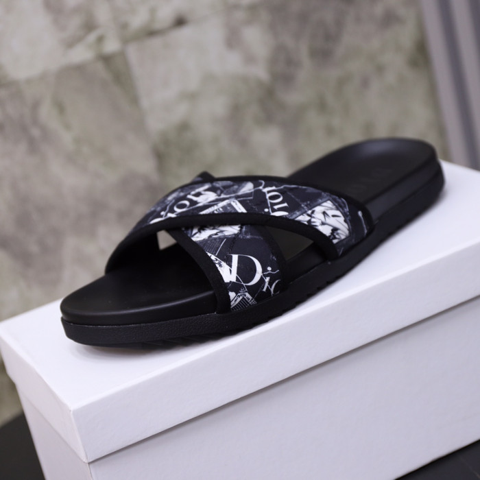 DIOR SLIPPERS