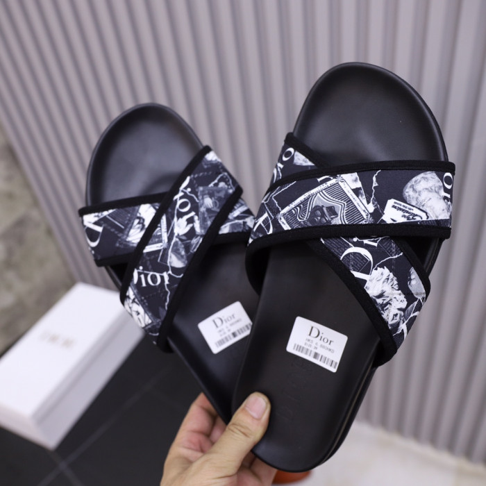 DIOR SLIPPERS