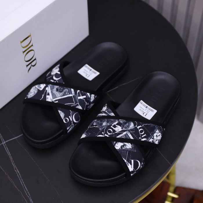 DIOR SLIPPERS
