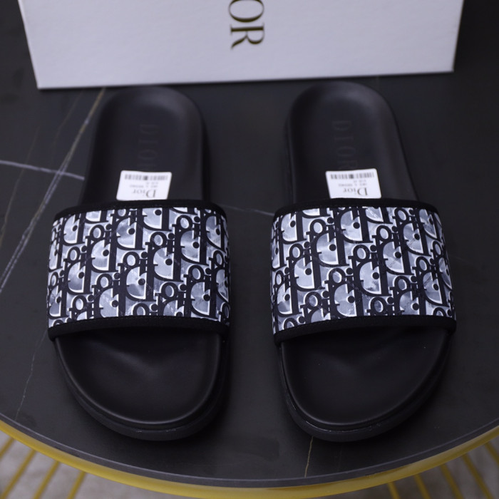 DIOR SLIPPERS