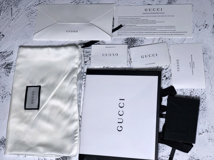 G*u*i trainer sneaker 583337 drw00 9014