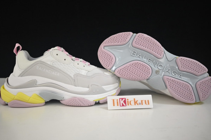 blcg sneaker triple.s sneakers 524039 w2fw4 7541