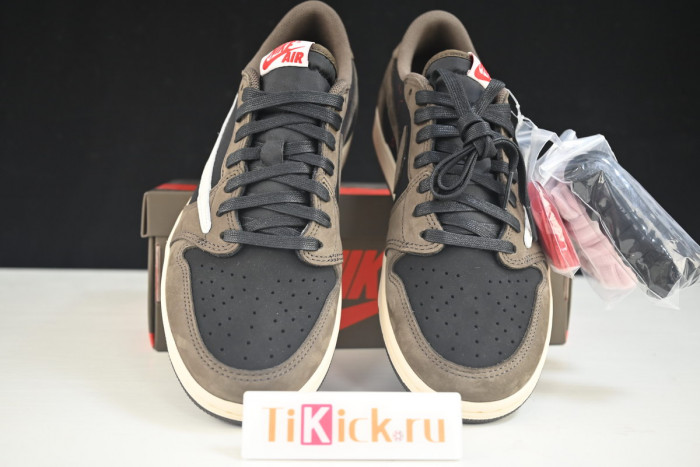 air jordan 1 travis scott x low cq4277-001