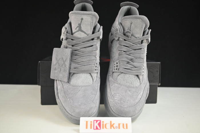 kaws x air jordan 4“ cool grey”930155-003