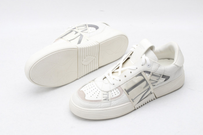 v*lentino sneakers va567-203