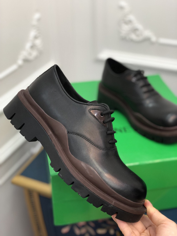 Bo*te*ga ve*ne*ta sneaker