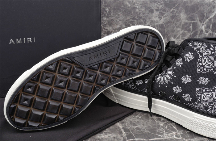 amir1 sneaker tu582-027