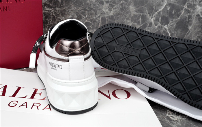 v*lentino sneakers va1085-228