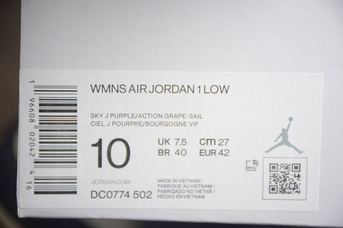 Air Jordan 1 Low 
