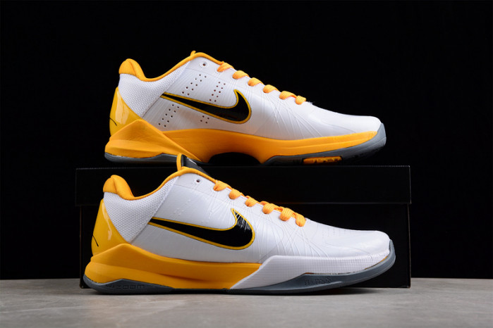 nike zoom kobe v summite white black yellow 386430-104