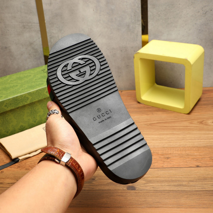 G*u*i slippers gu568-041